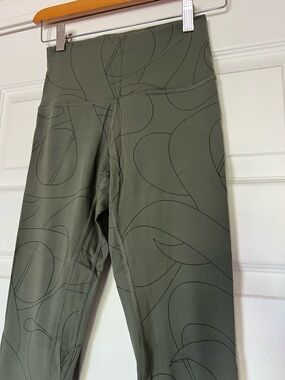 lululemon Align High Rise Pant 25” Logo
